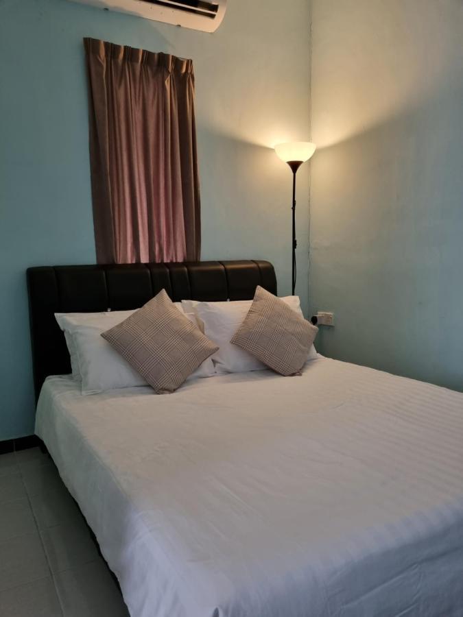 Seven Stones Langkawi Bed & Breakfast Pantai Cenang  Exterior foto