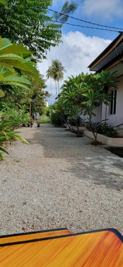 Seven Stones Langkawi Bed & Breakfast Pantai Cenang  Exterior foto