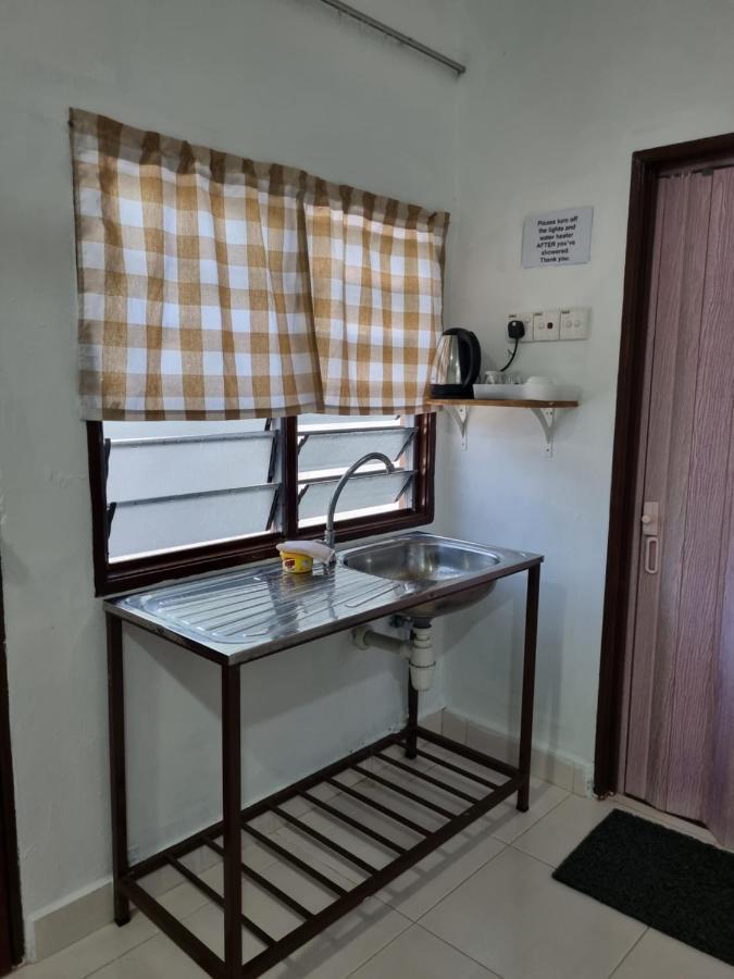 Seven Stones Langkawi Bed & Breakfast Pantai Cenang  Exterior foto