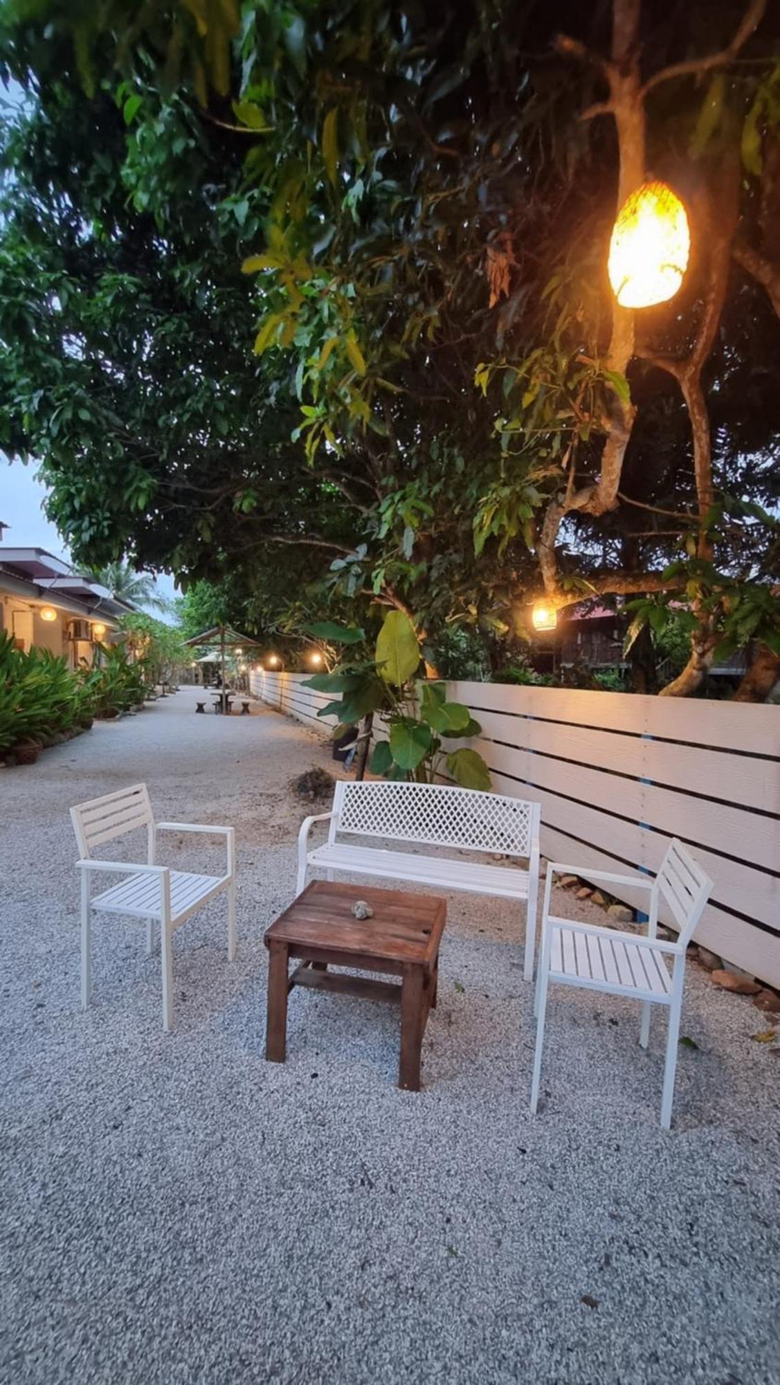 Seven Stones Langkawi Bed & Breakfast Pantai Cenang  Exterior foto
