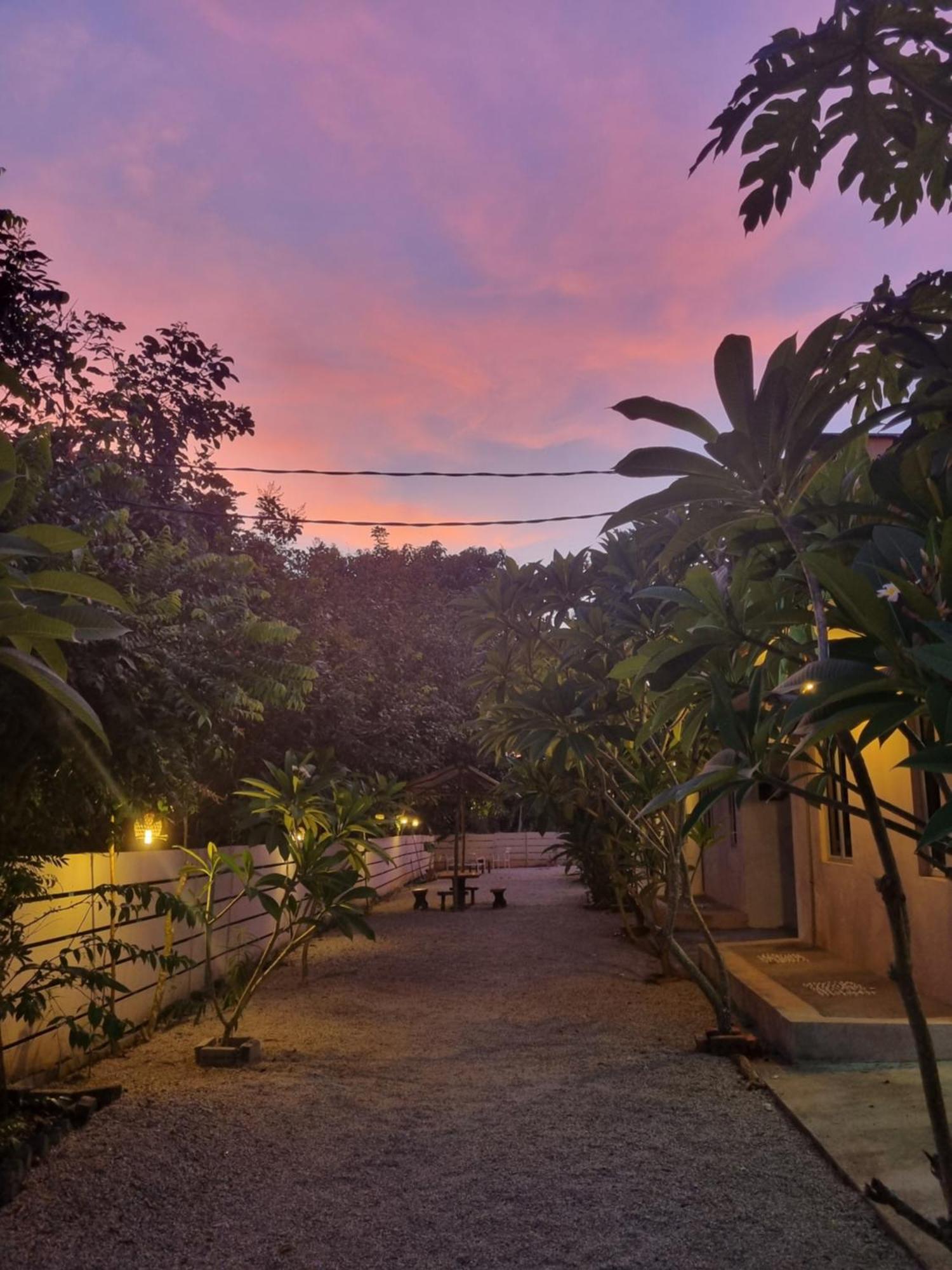 Seven Stones Langkawi Bed & Breakfast Pantai Cenang  Exterior foto